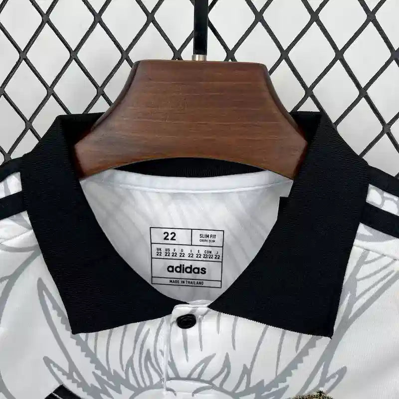 Real Madrid Enfants Édition Spéciale Dragon 2025-26