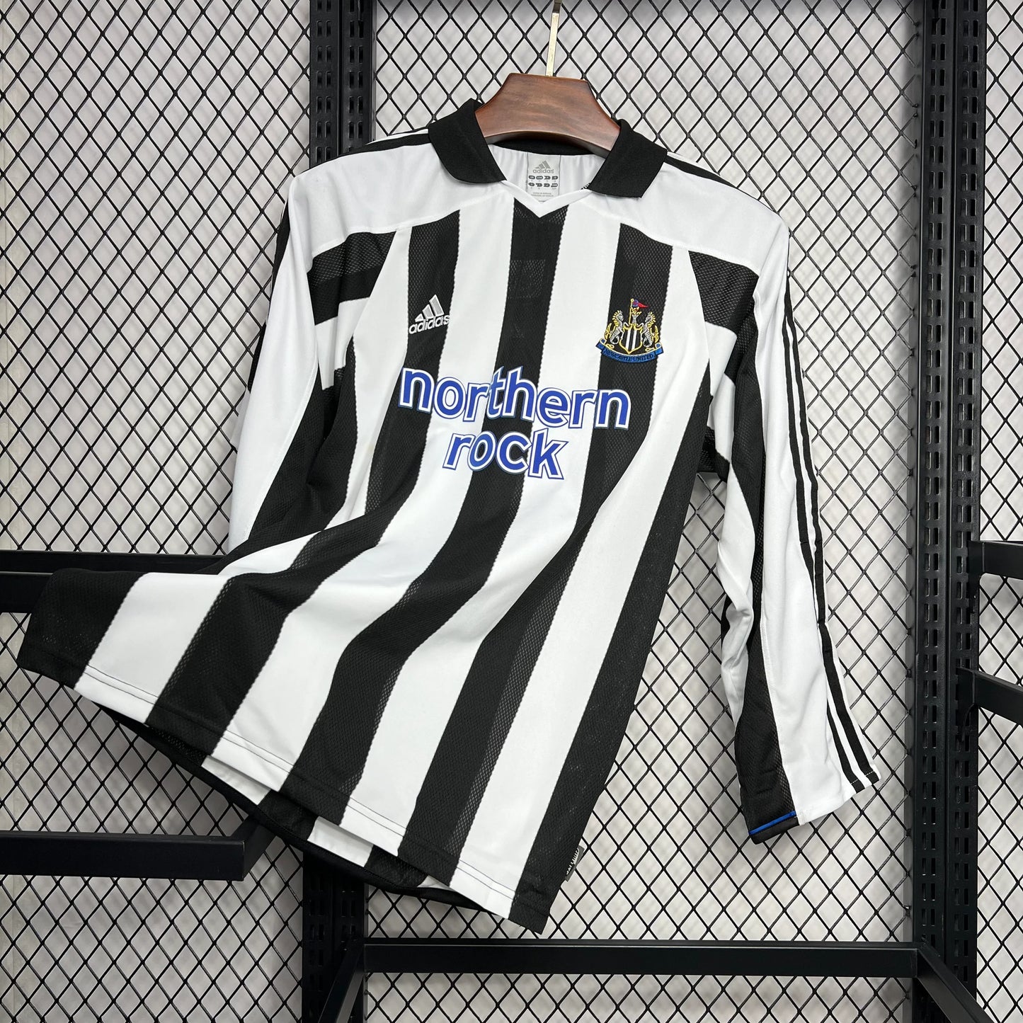 Camiseta Retro Newcastle United Manga Larga 2003-05 - Fútbol Club Vintage