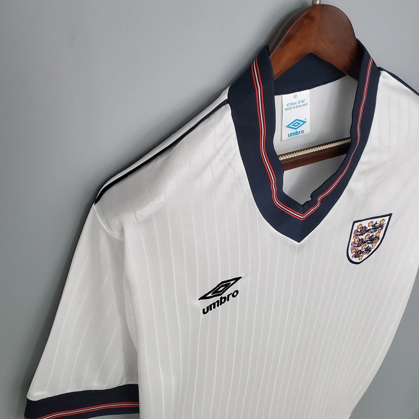 Camiseta Retro Inglaterra 1984-87 - Fútbol Club Vintage