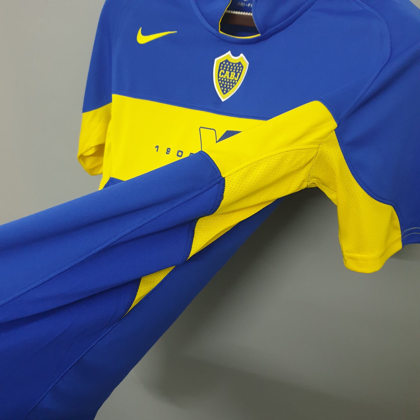 Camiseta Retro Boca Juniors (100 aniversario) 2005-06