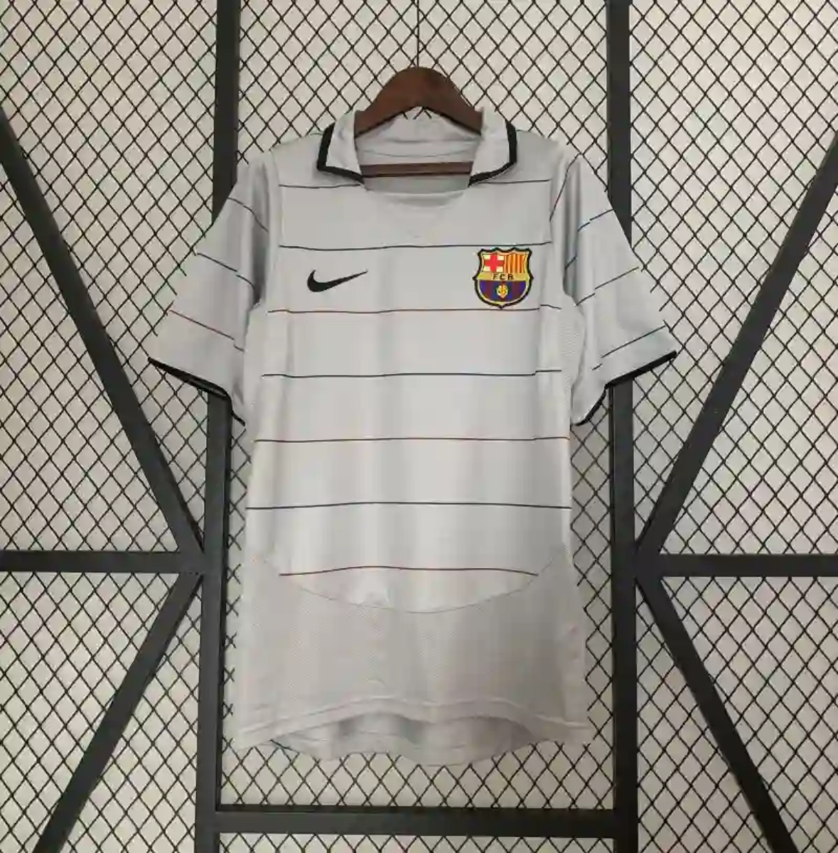 FC Barcelona 2003-04 Retro Away Shirt – Fútbol Club Vintage