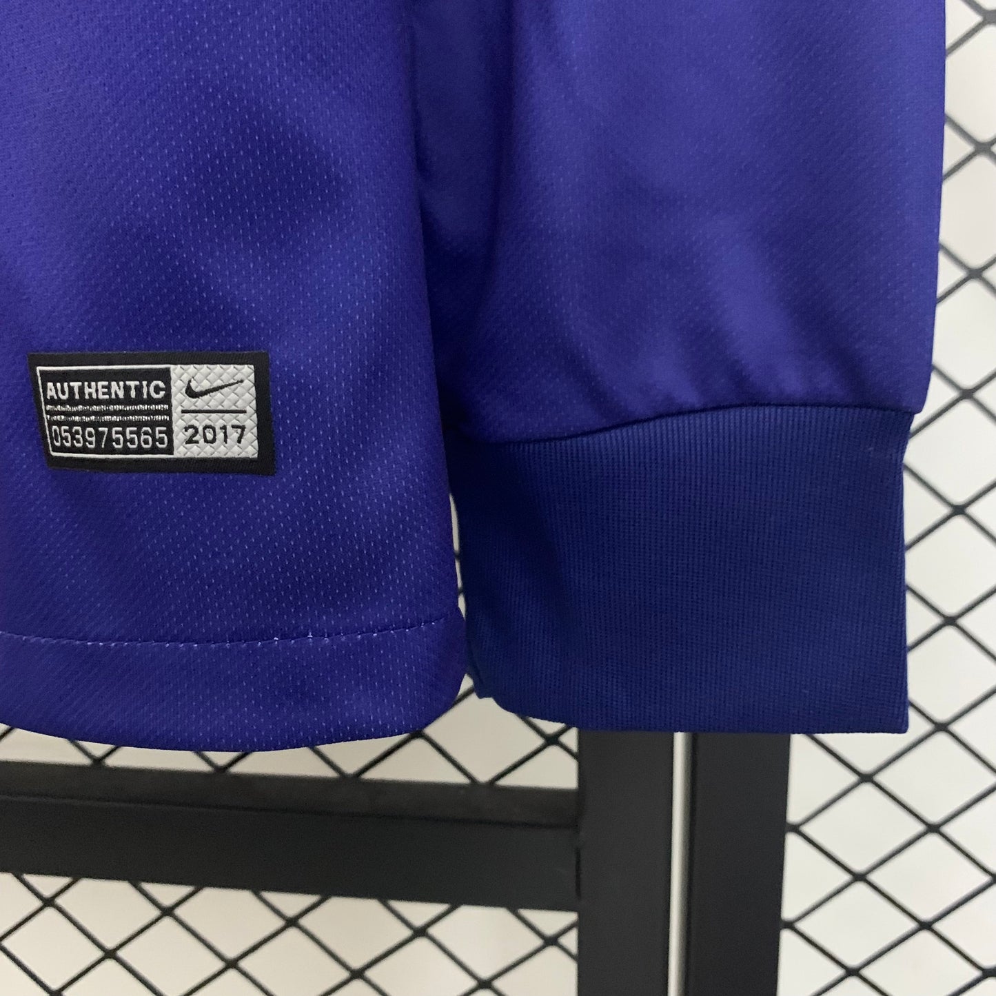 Camiseta Retro FC Barcelona Manga Larga 2017-18