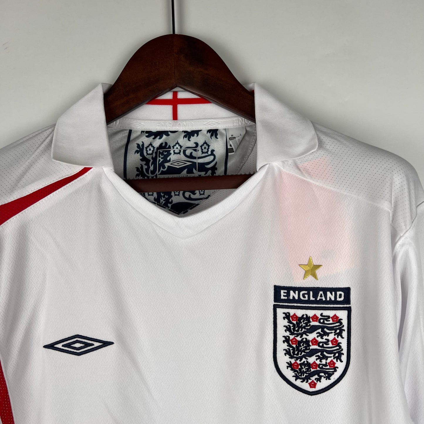 Camiseta Retro Inglaterra Mangas Largas 2006