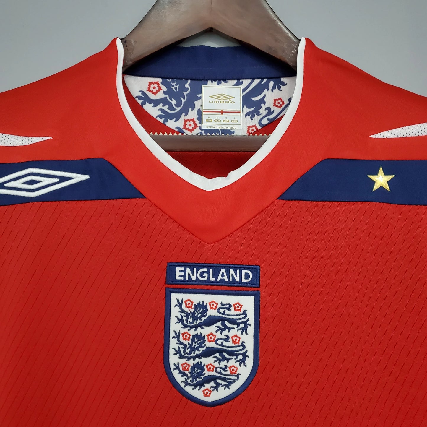 Camiseta Retro Inglaterra Visitante 2008-10 - Fútbol Club Vintage