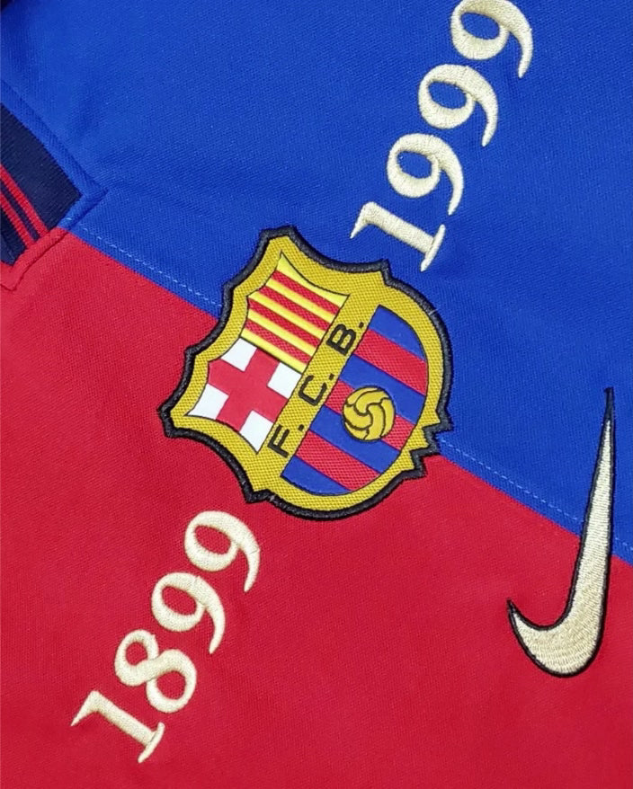 Camiseta Retro del FC Barcelona 1999-2000 - Luis Figo