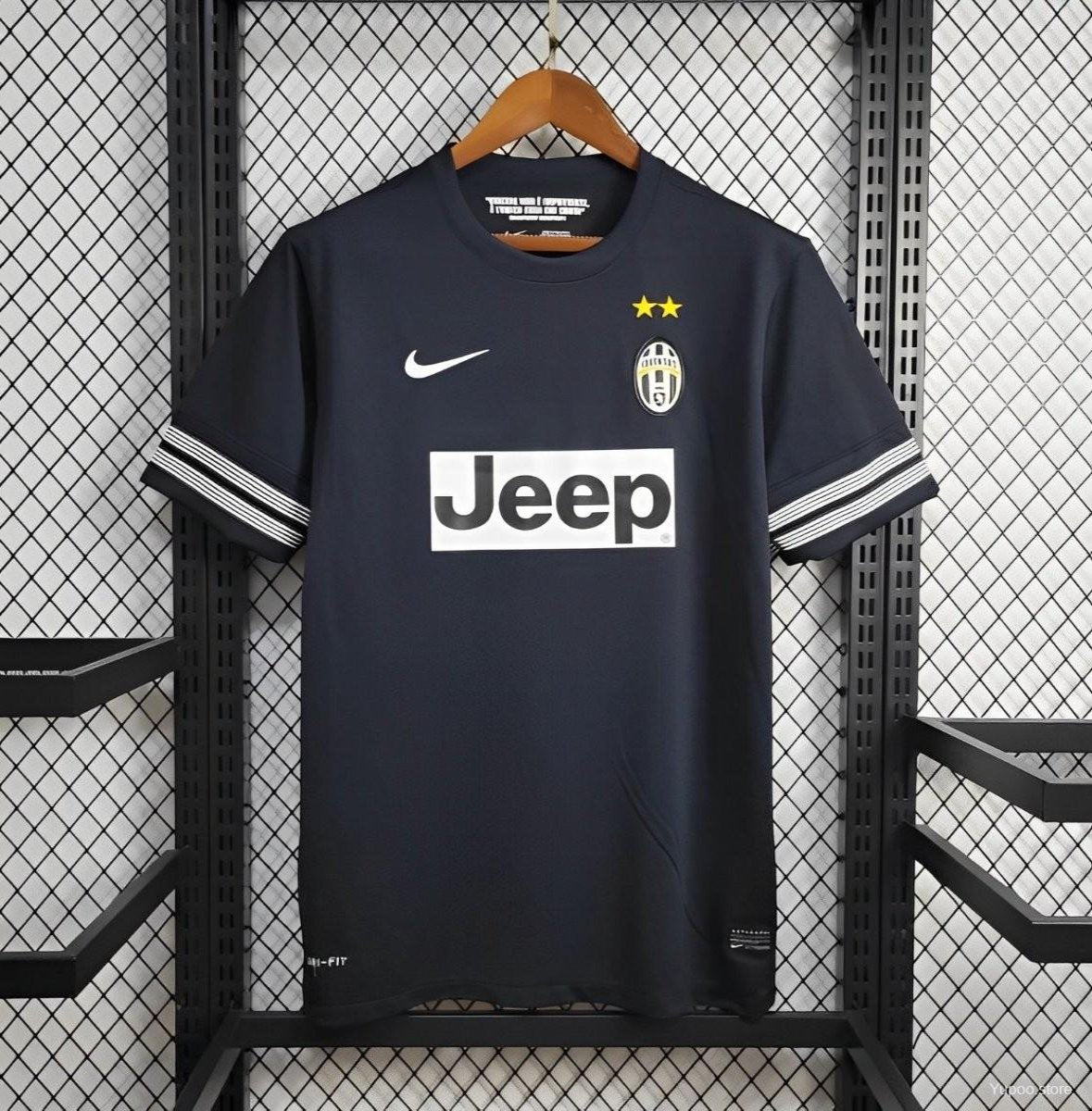 Juventus Turin Away 2012-13 – Fútbol Club Vintage