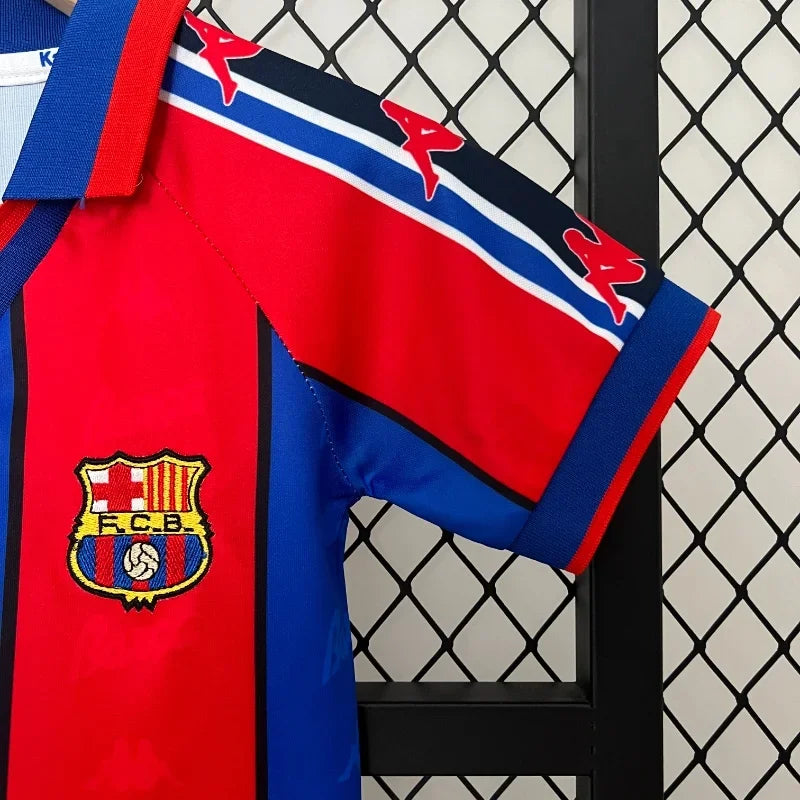 FC Barcelona Niños 1995-97 - Fútbol Club Vintage