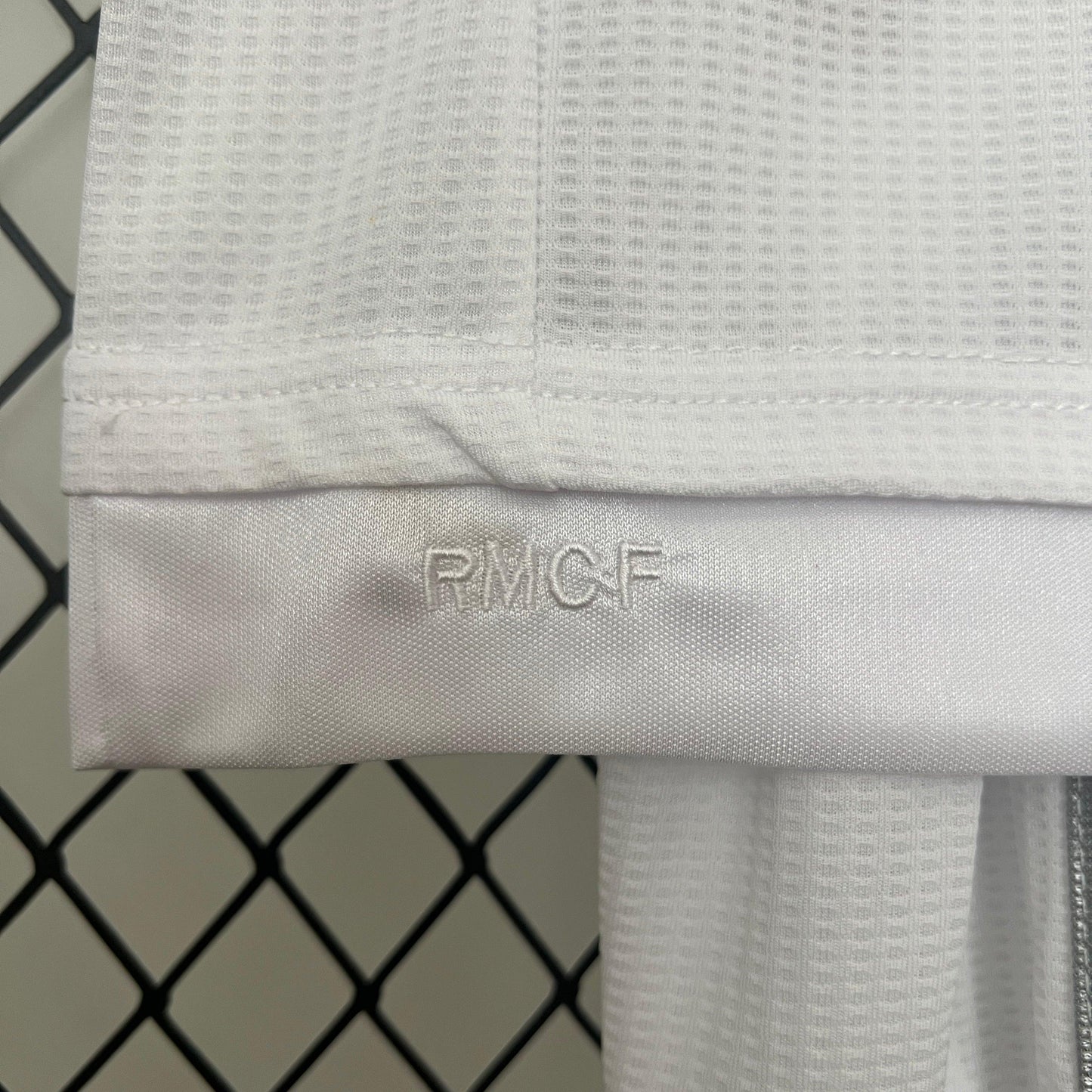 Retro Real Madrid Niños 2015-16 - Fútbol Club Vintage