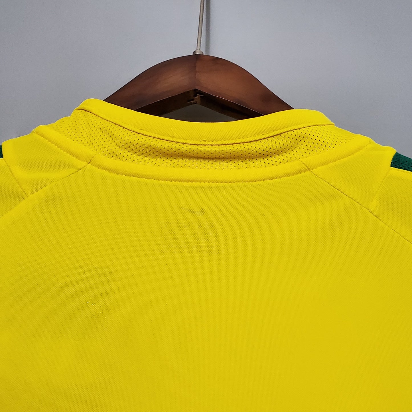 Camiseta Retro Brasil 2002