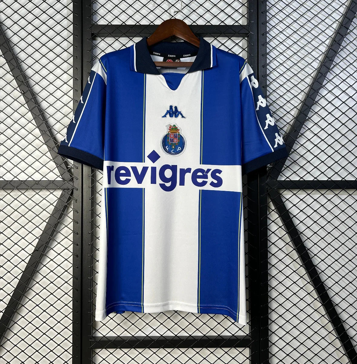 Porto FC 1999-00 Retro Shirt – Classic Blue and White Stripes