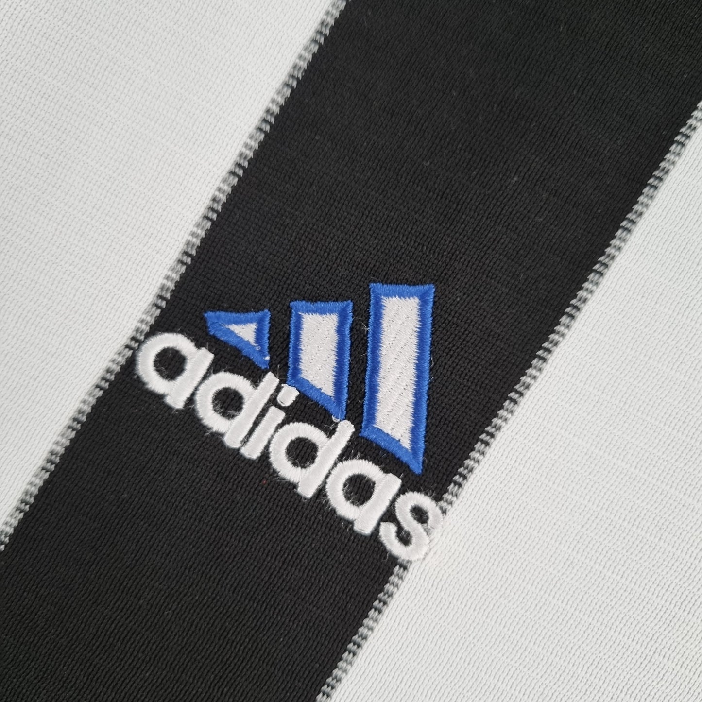 Newcastle United 2000-01 Retro Shirt