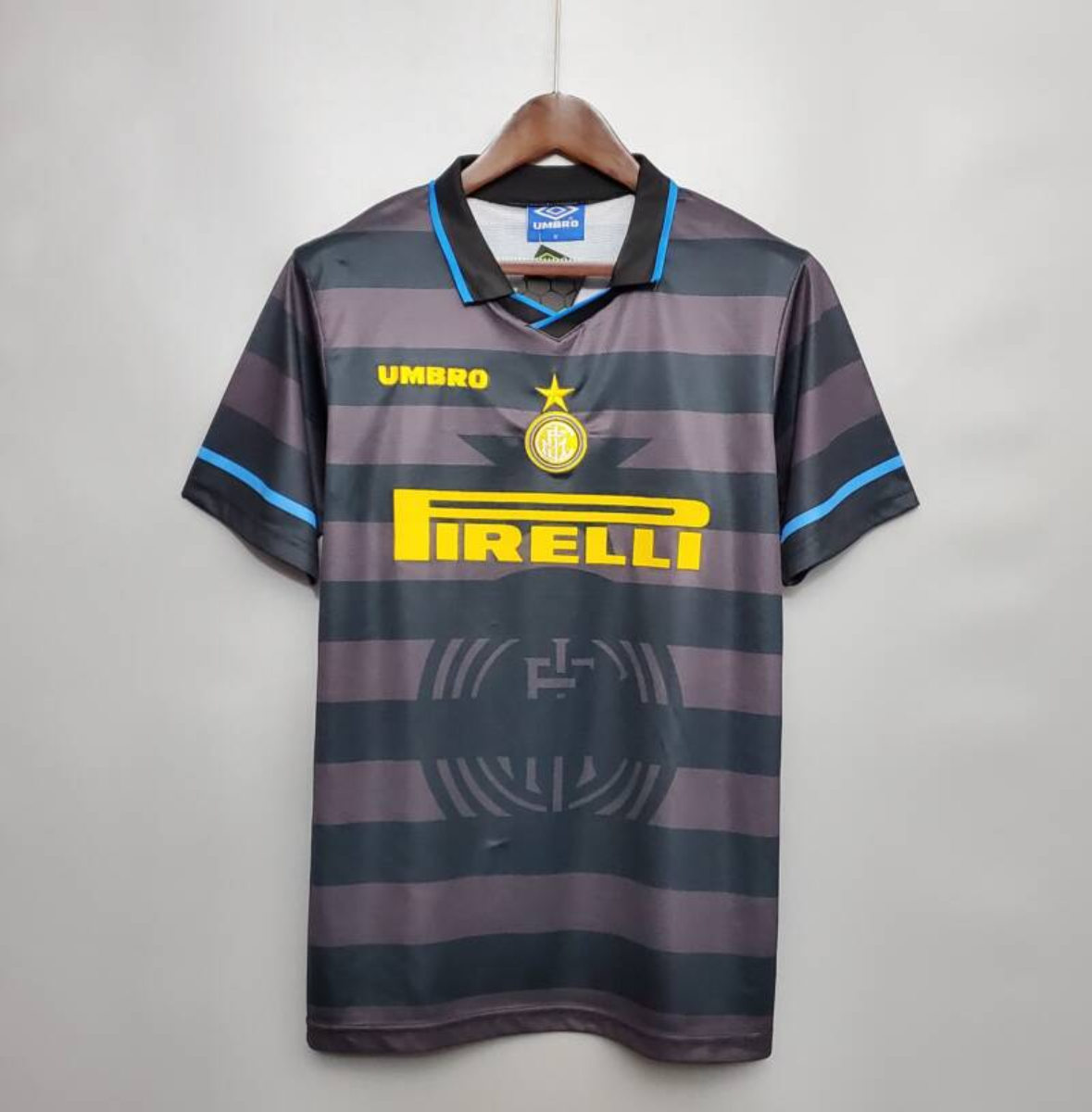 【正規品97-98 Umbro Inter Milan  Shirt】 1997-98 Inter Milan Home Shirt (S.Boys)
