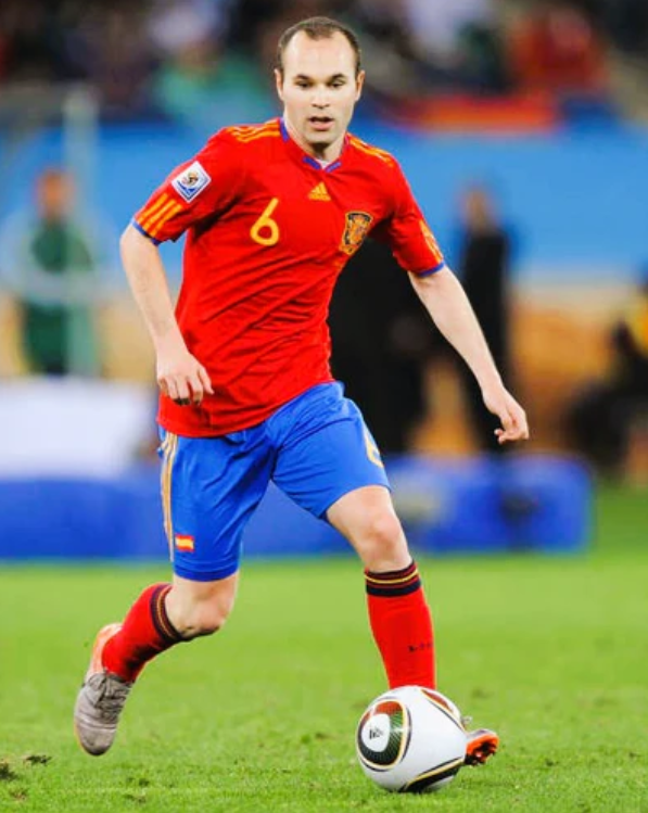 Camiseta Retro España 2010-11 Andrés Iniesta