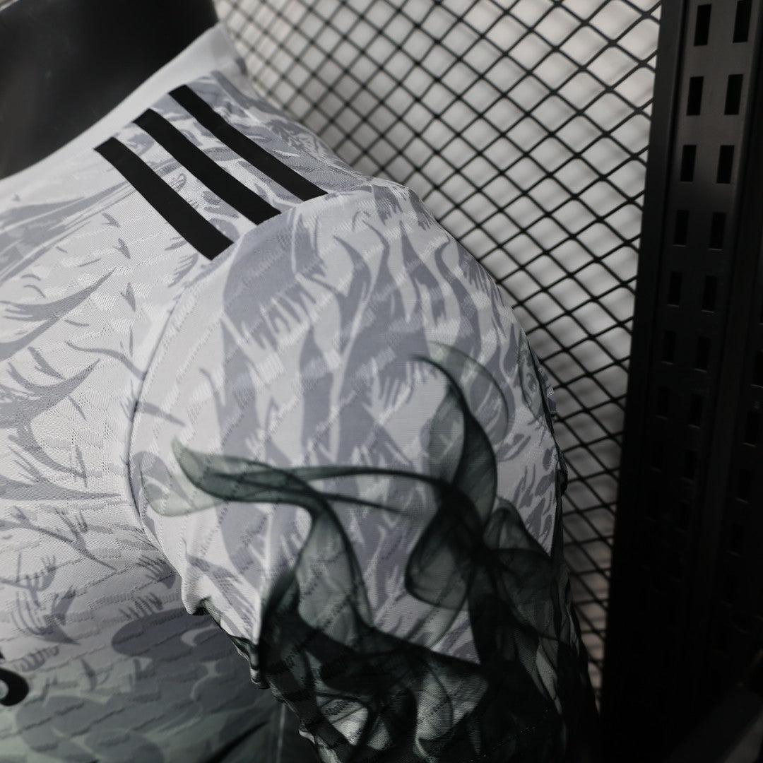 Camiseta Real Madrid Dragón 2024-25