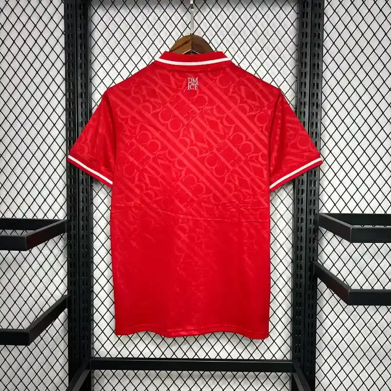 Camiseta Real Madrid Edición Especial Roja 2024-25 - Fútbol Club Vintage