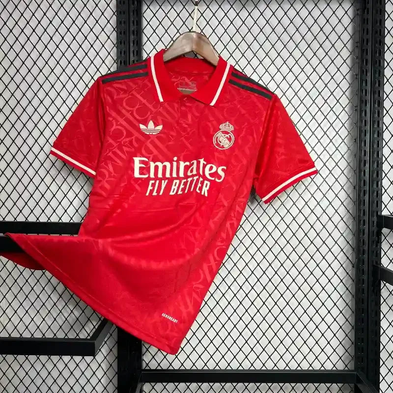 Camiseta Real Madrid Edición Especial Roja 2024-25 - Fútbol Club Vintage