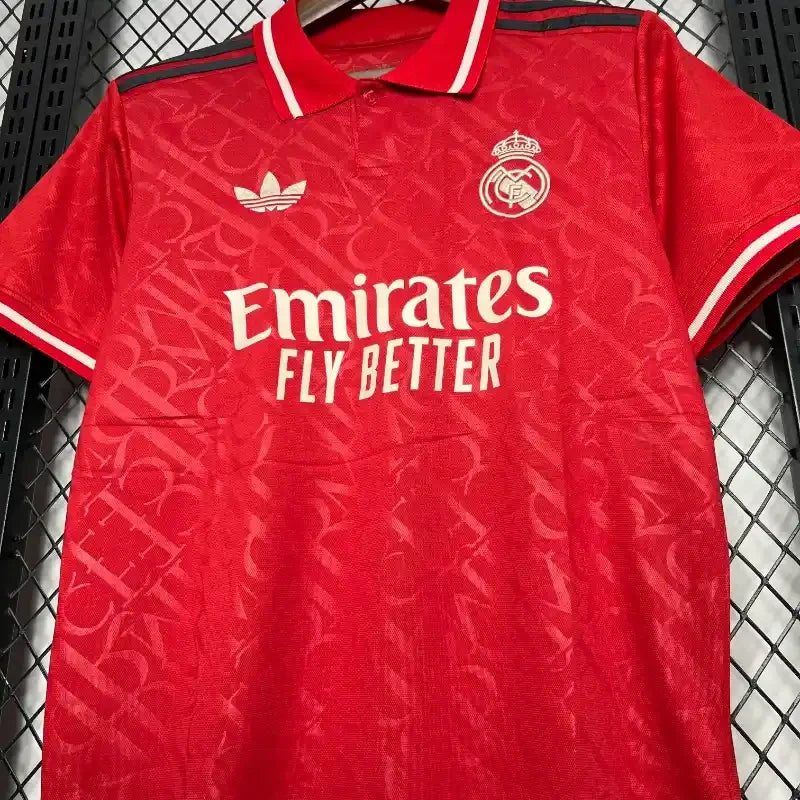 Camiseta Real Madrid Edición Especial Roja 2024-25 - Fútbol Club Vintage