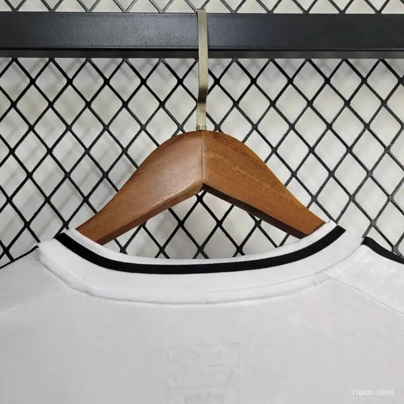 Camiseta Retro Vini Jr. Real Madrid 2024-25