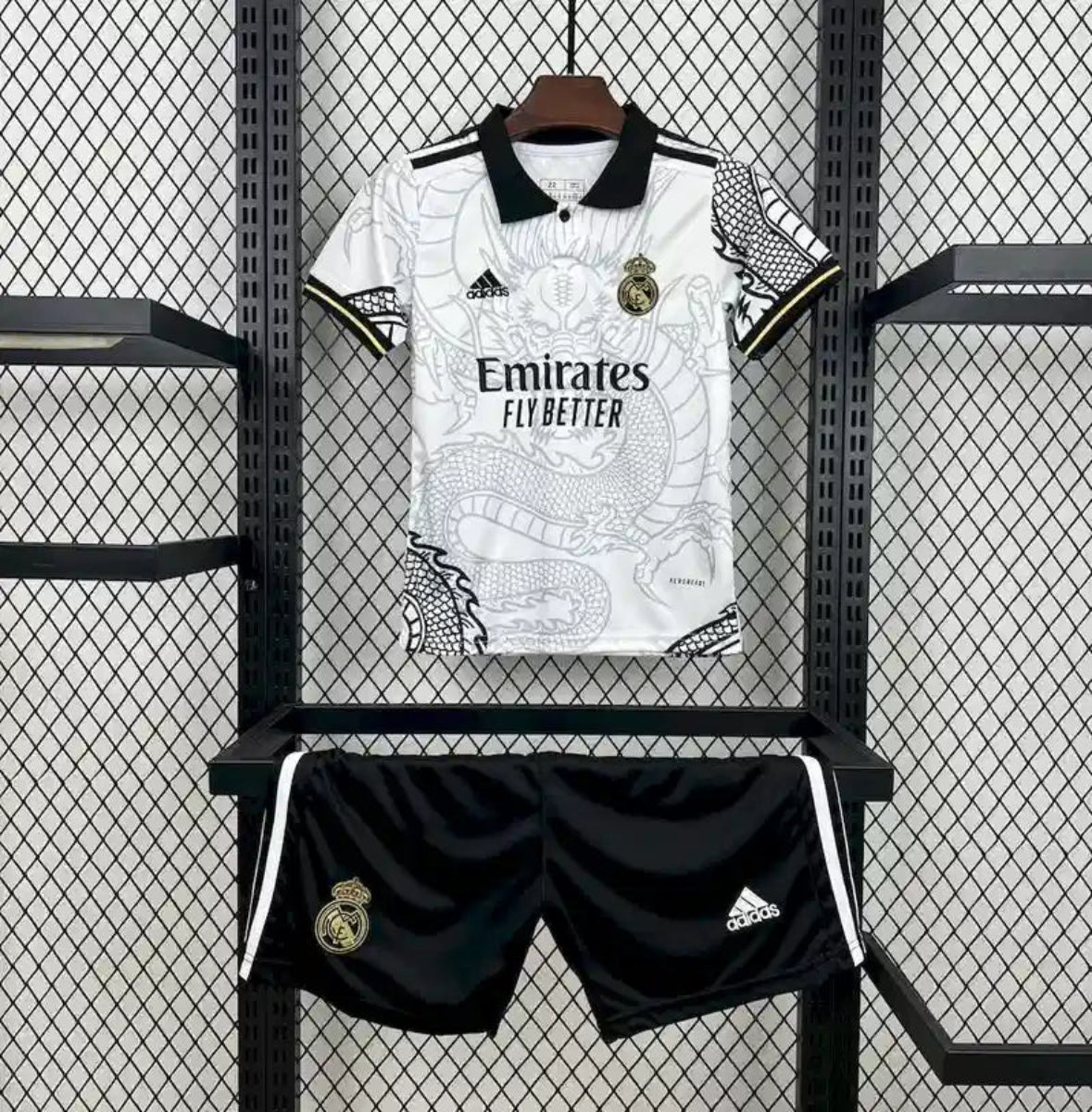 Real Madrid Enfants Édition Spéciale Dragon 2025-26