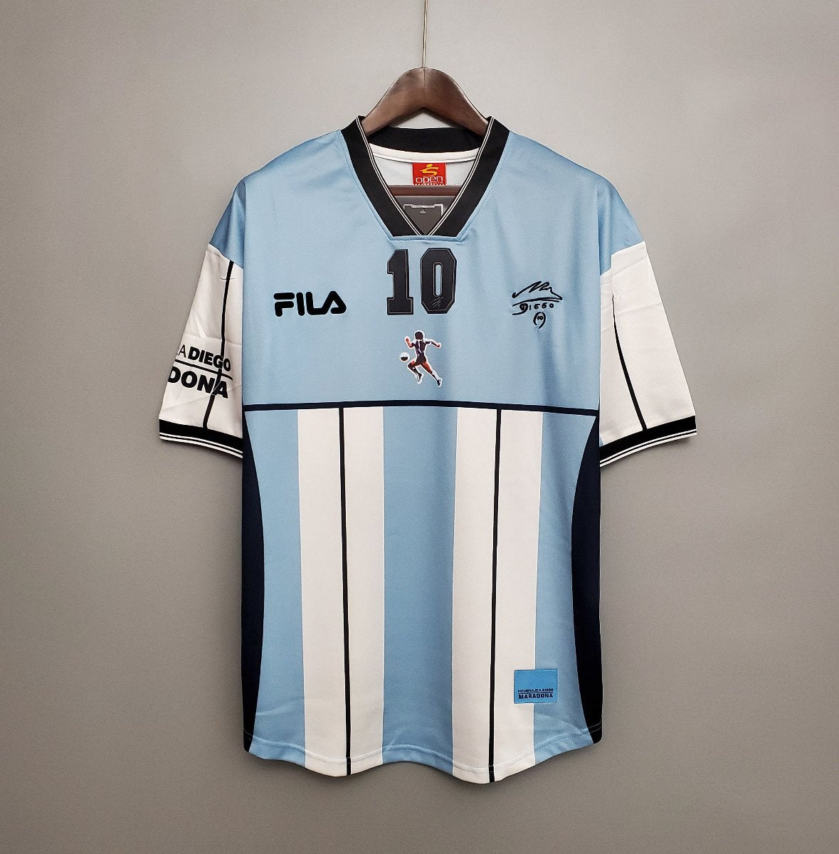 Argentina Maradona Conmemoración 2001