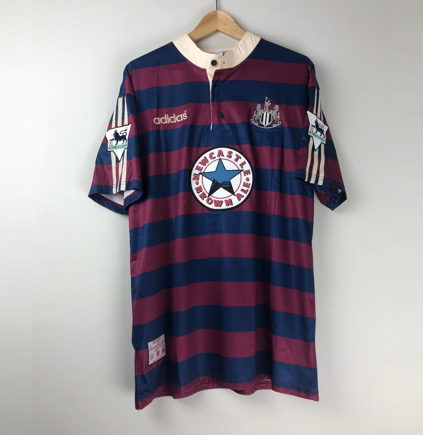 Retro Ginola Newcastle United FC Away Jersey 1995-96