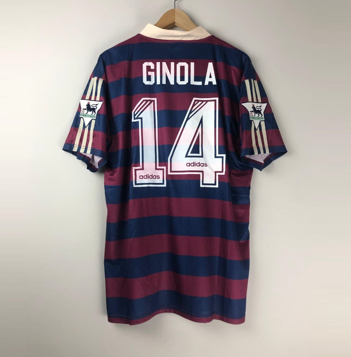 Retro Ginola Newcastle United FC Away Jersey 1995-96