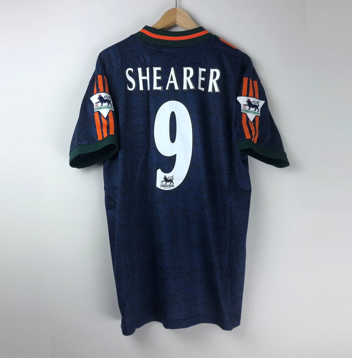 Camiseta Retro Shearer Newcastle Visitante 1997-98