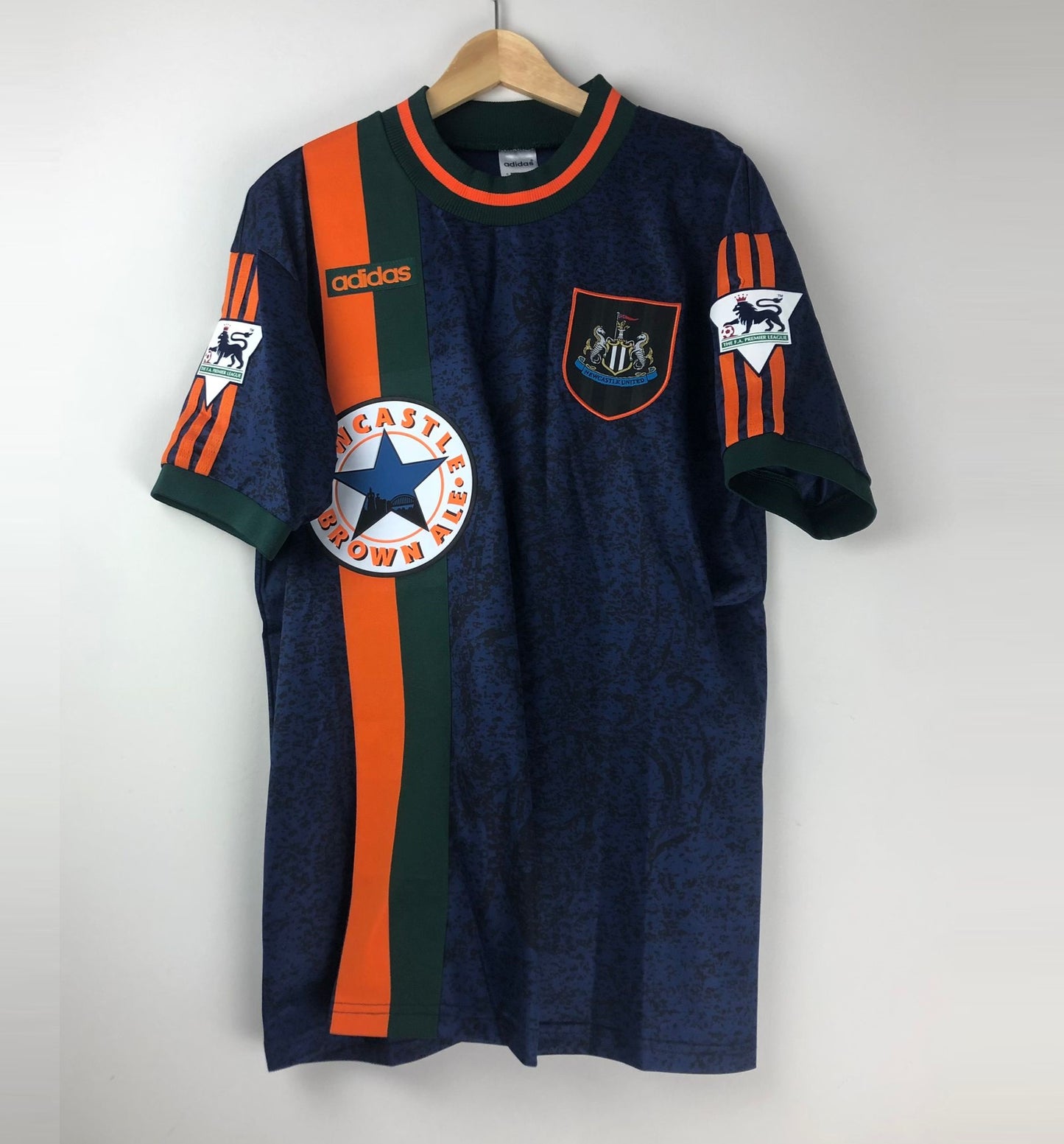 Camiseta Retro Shearer Newcastle Visitante 1997-98