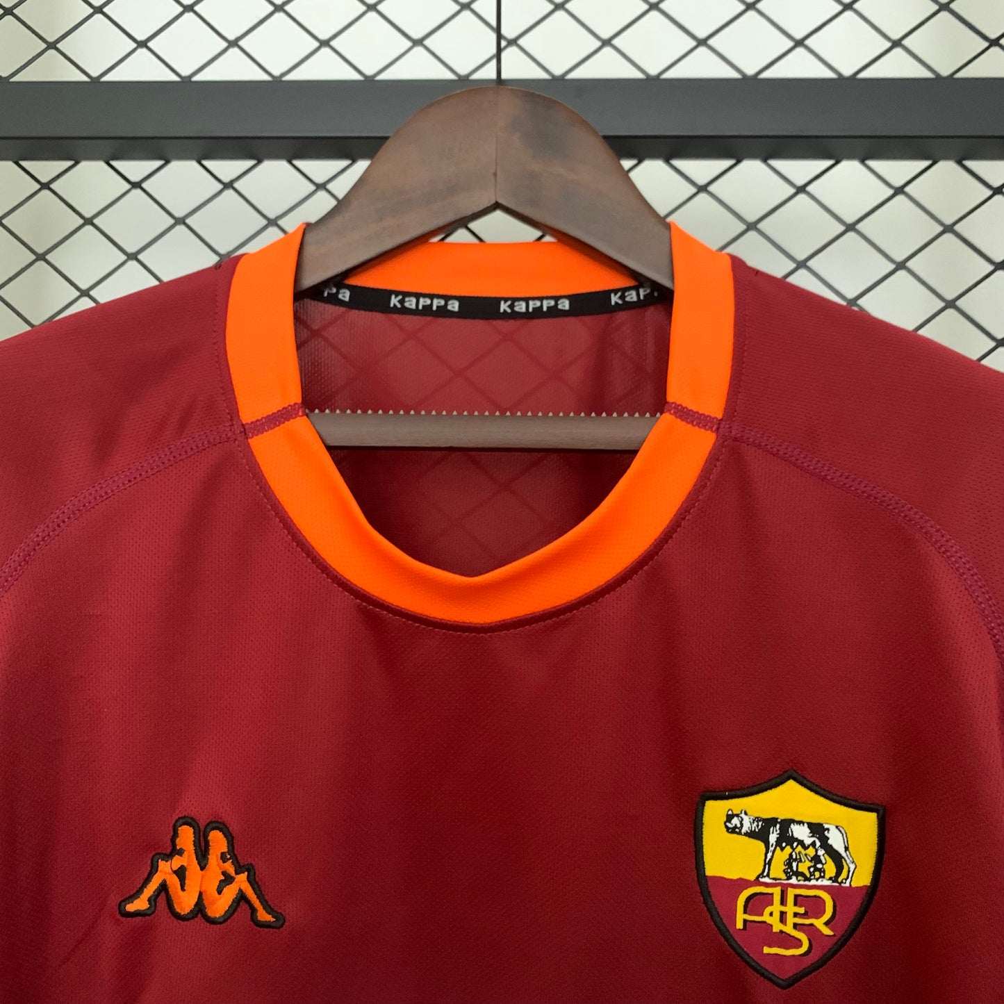 AC Roma 1999-00 Retro Shirt