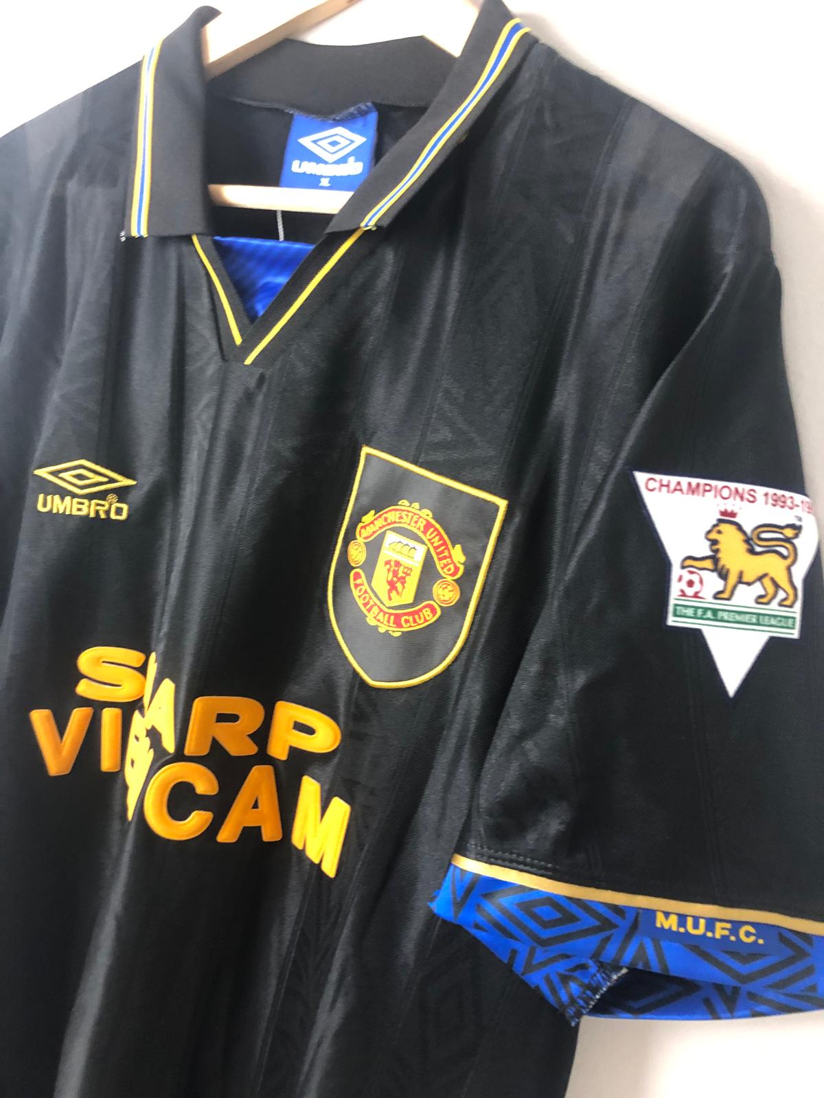 Camiseta Retro Cantona Manchester United FC Visitante 1993-95