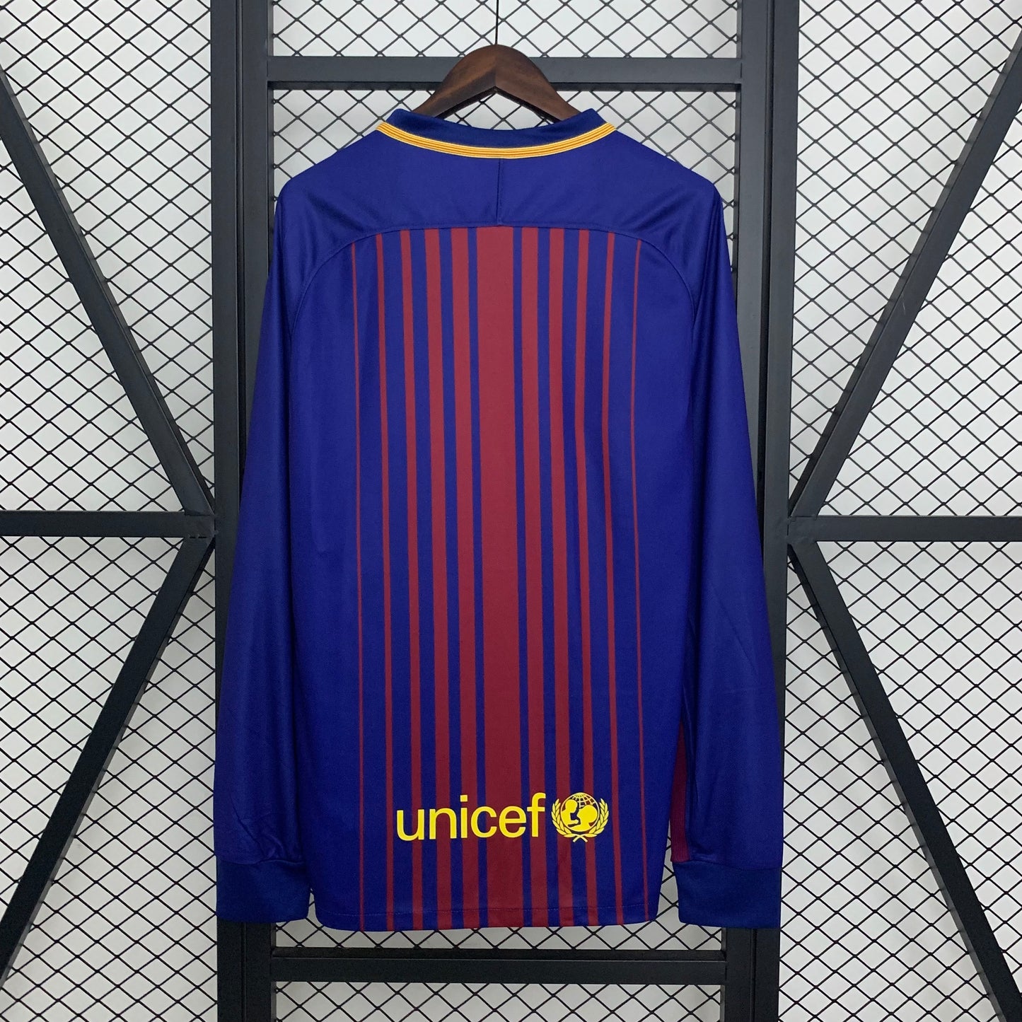 Camiseta Retro FC Barcelona Manga Larga 2017-18