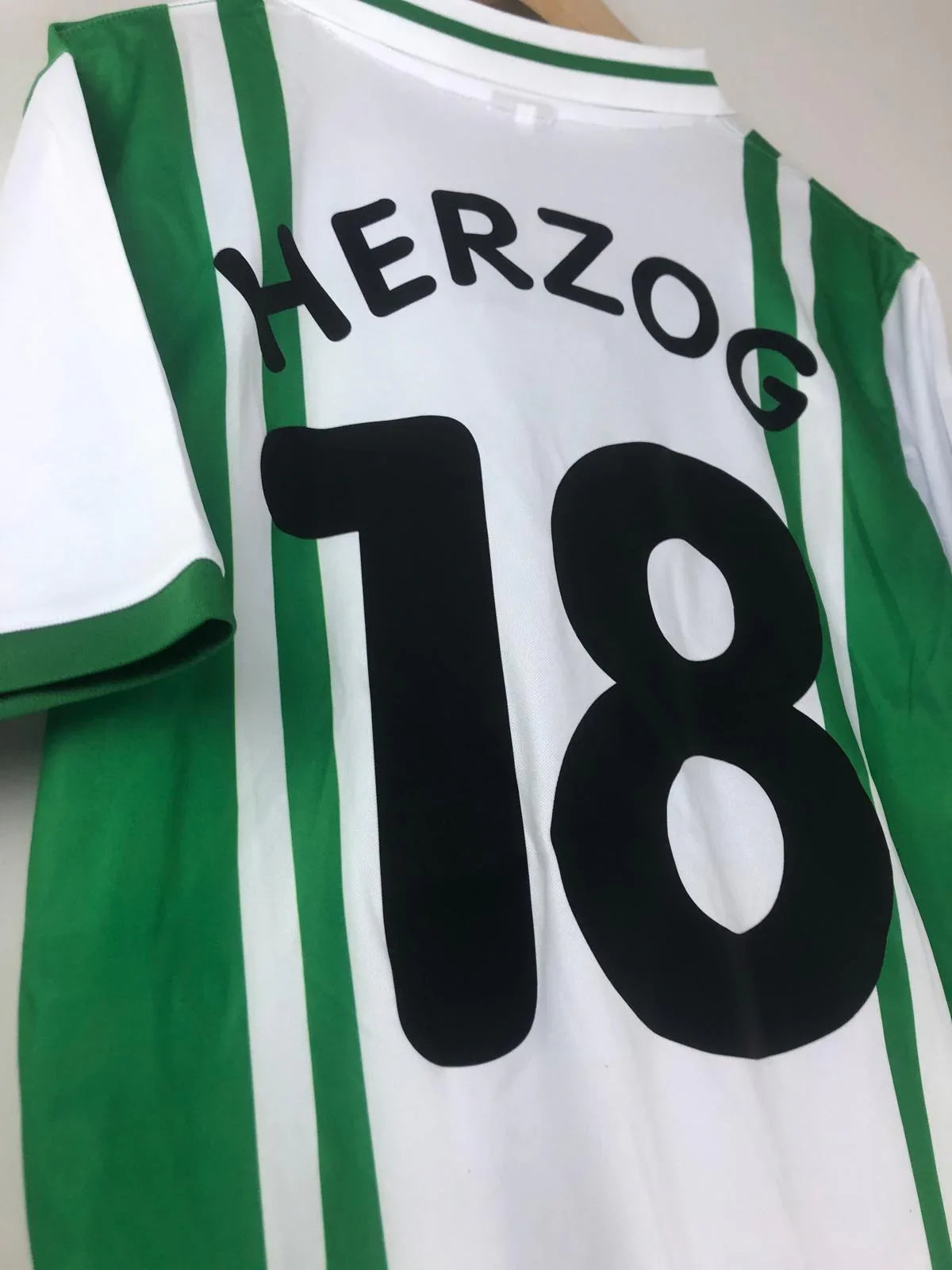 Classic Werder Bremen 1996-97 Herzog #18 Jersey | Retro Bundesliga