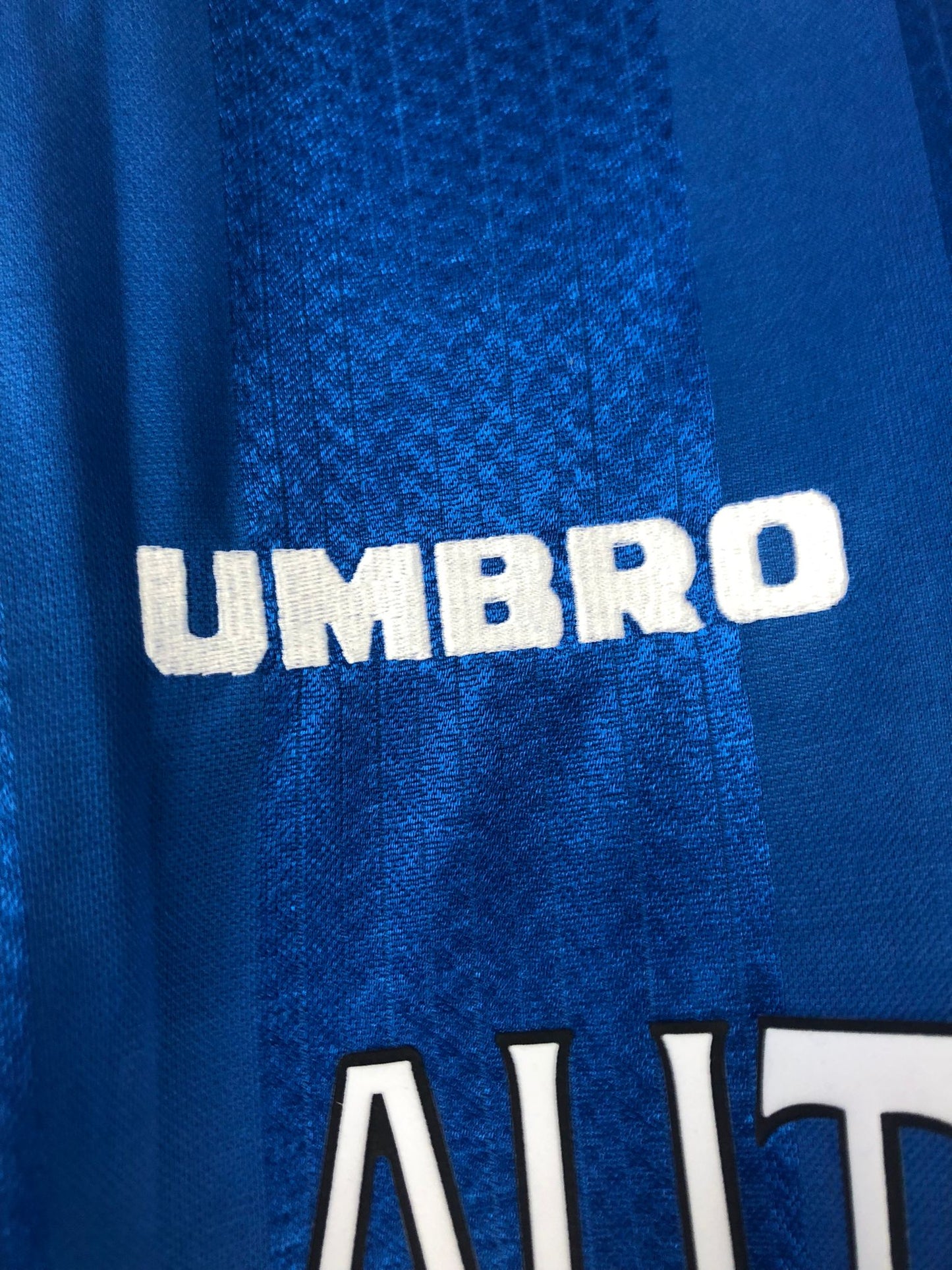 Classic Zola Chelsea FC Jersey 1997-99