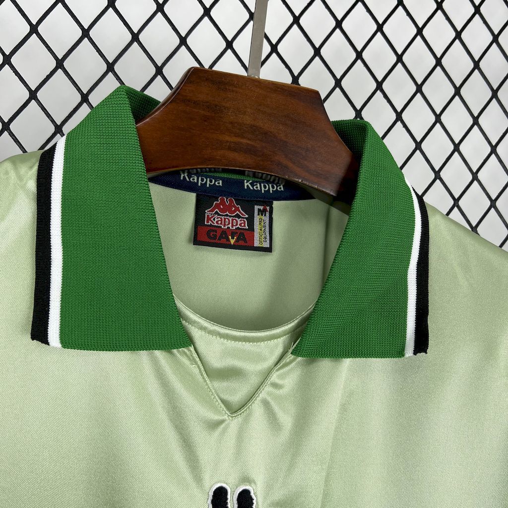 CR Betis Balompié 2000-01 Retro Shirt