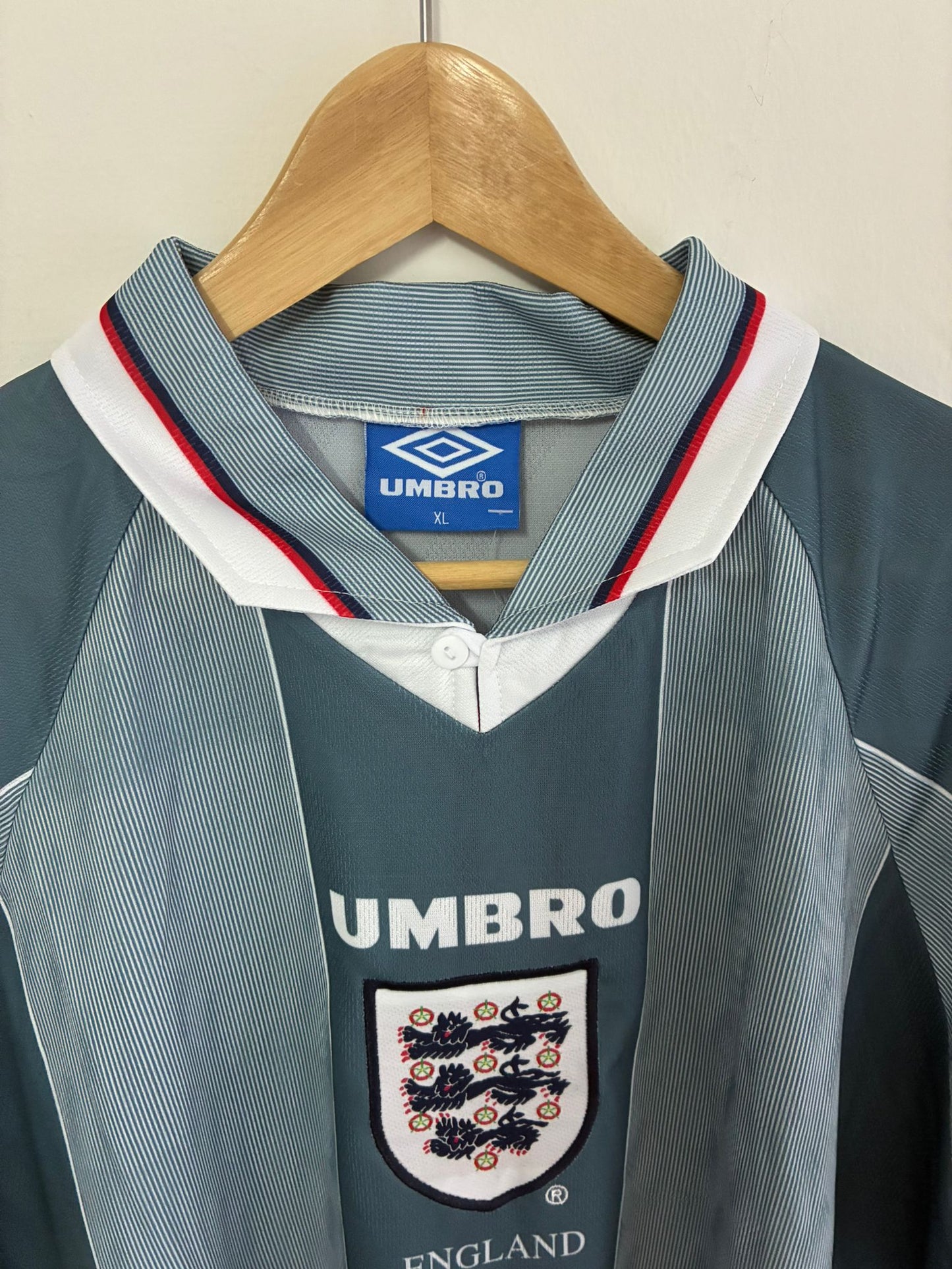 Camiseta Retro Gascoigne Inglaterra Visitante 1996