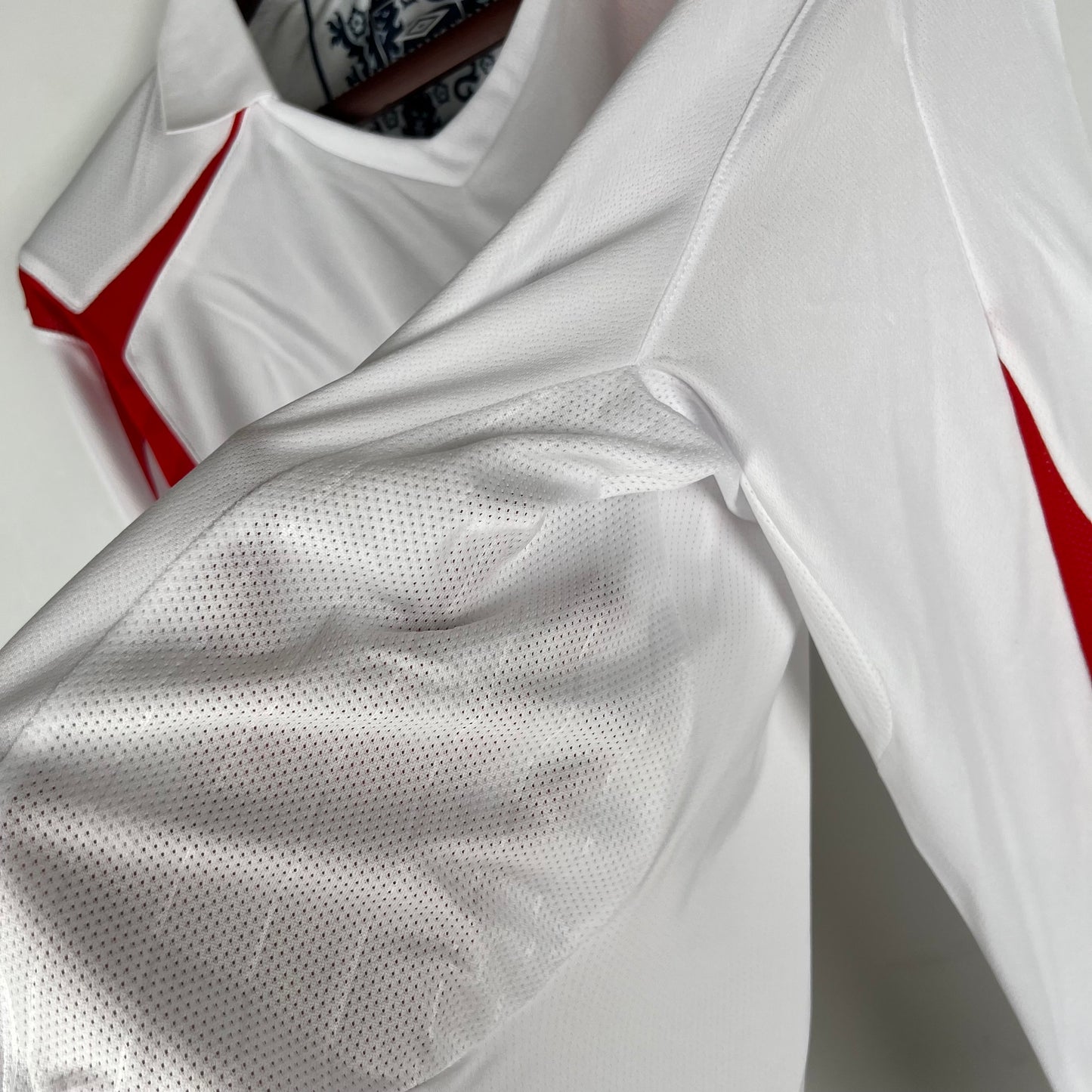 Camiseta Retro Inglaterra Mangas Largas 2006