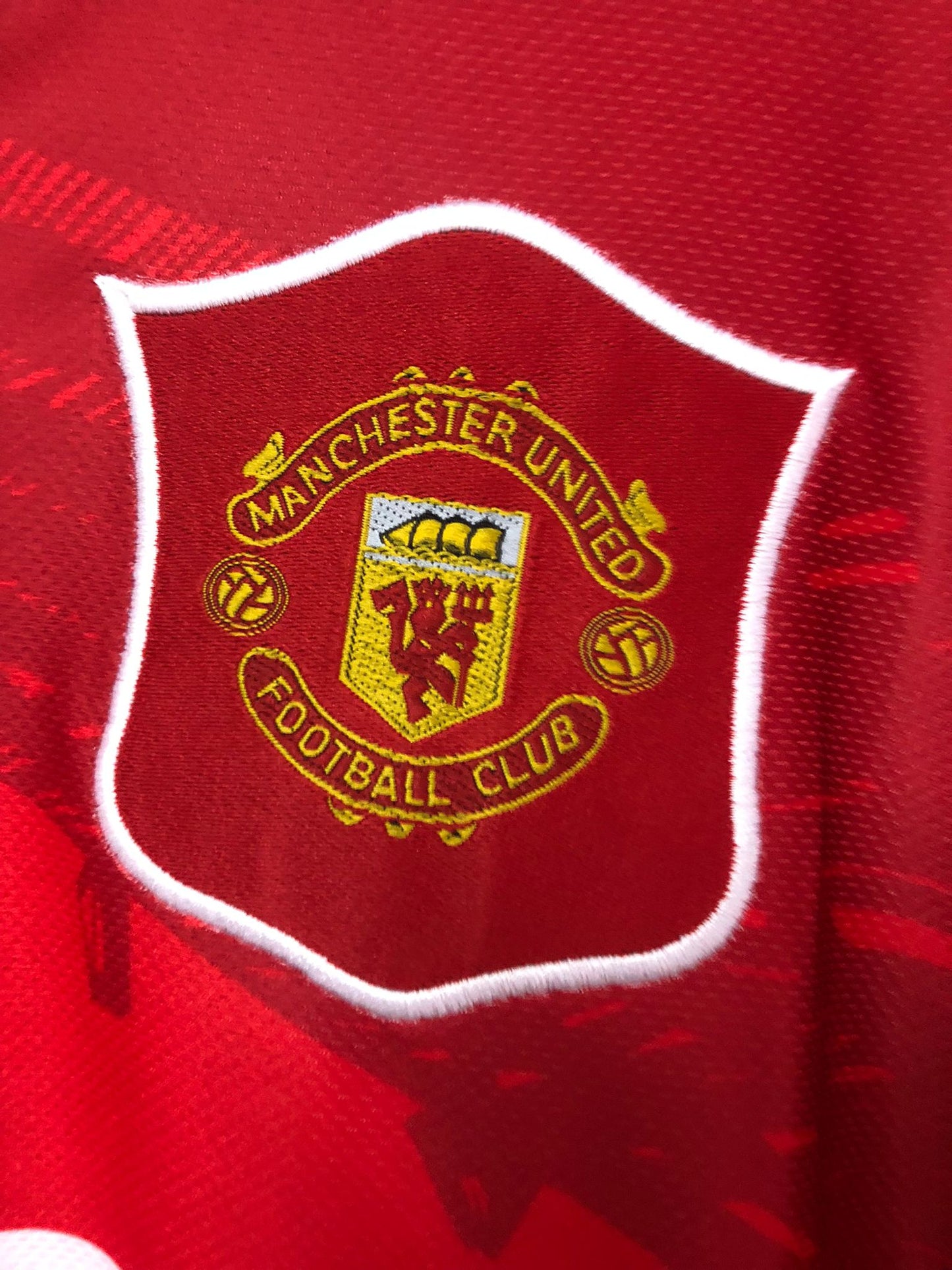 Retro Keane Manchester United FC Shirt 1994-96