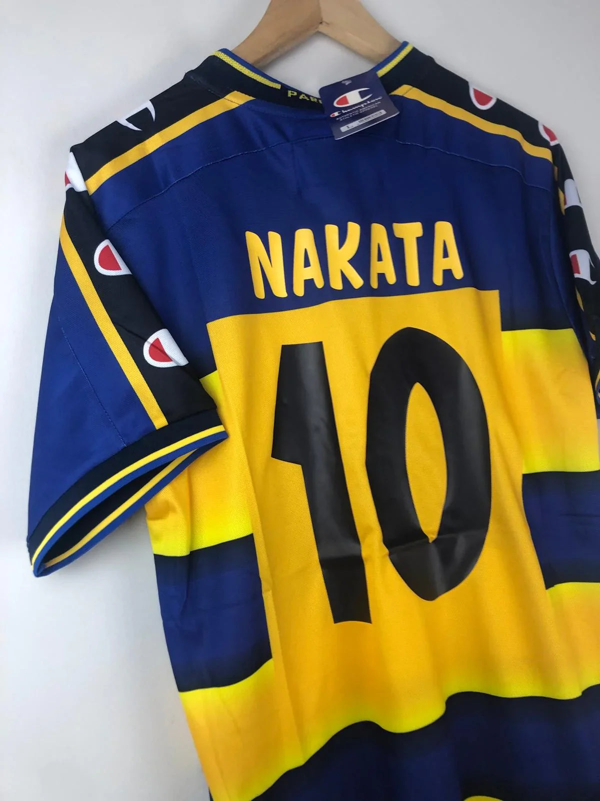 Classic Parma 2001–02 NAKATA #10 Jersey | Champion | Retro