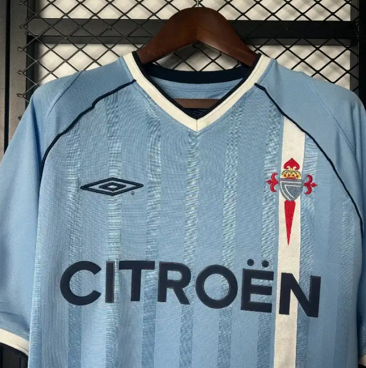 Celtic Retro Shirt 2001-02