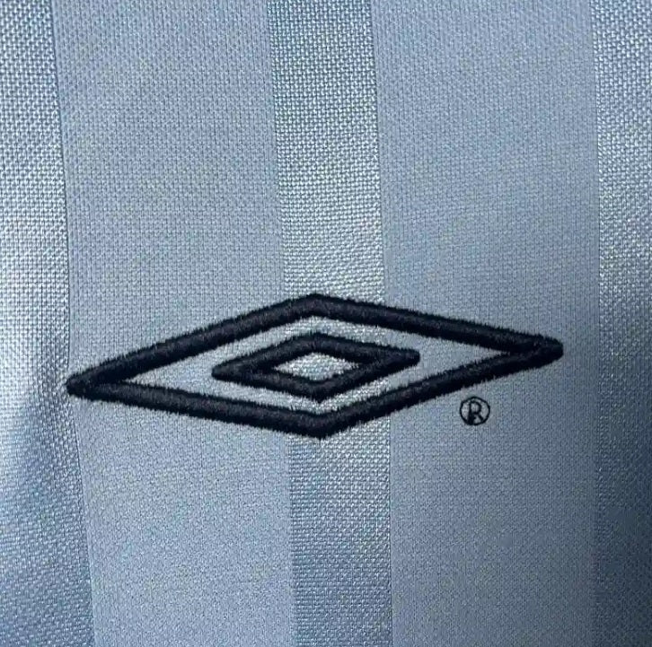 Celtic Retro Shirt 2001-02