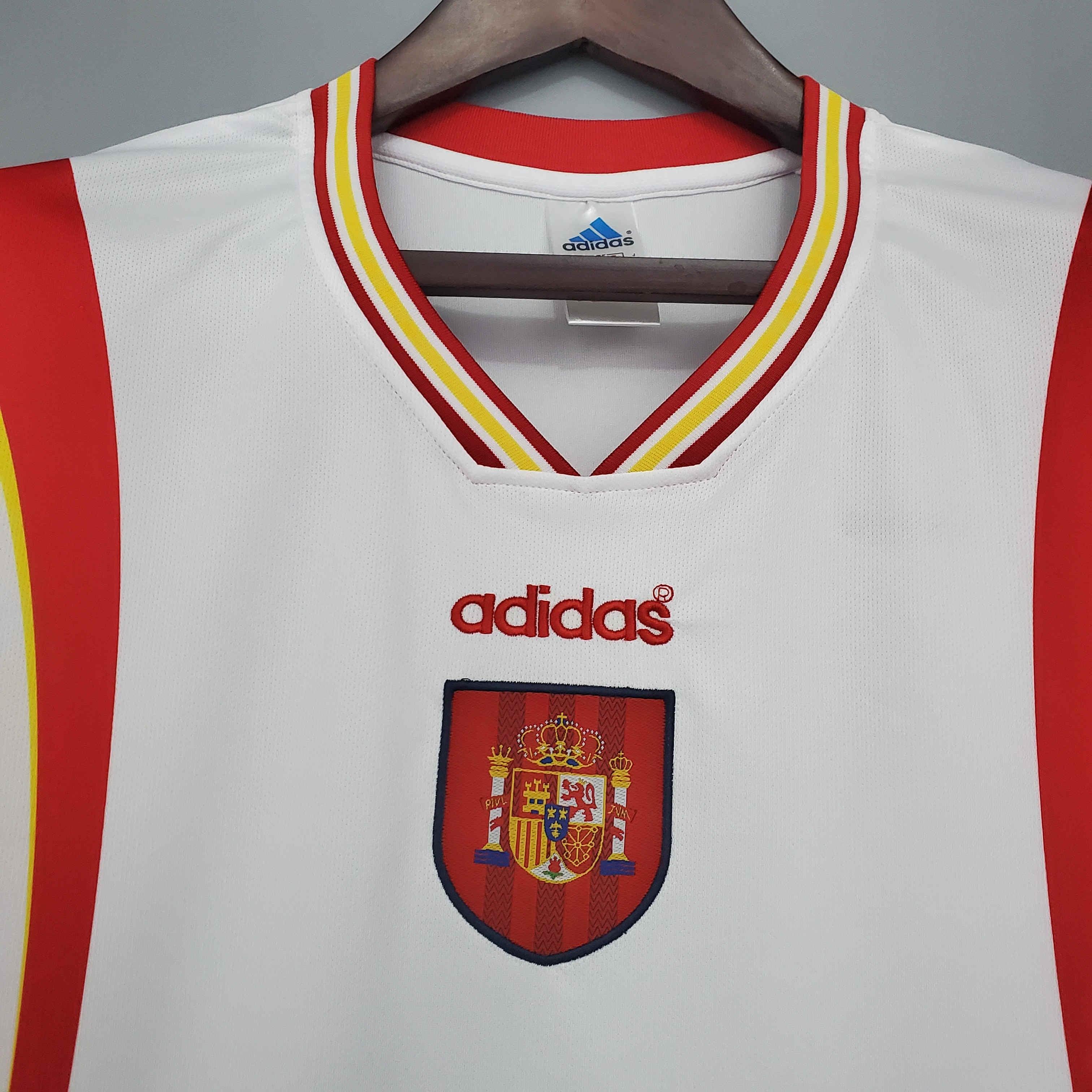Spain Away Retro Shirt 1996-98 – Fútbol Club Vintage