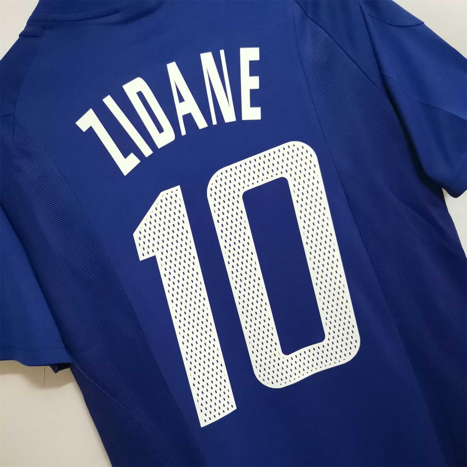 Zidane Francia Visitante 2002 – Fútbol Club Vintage