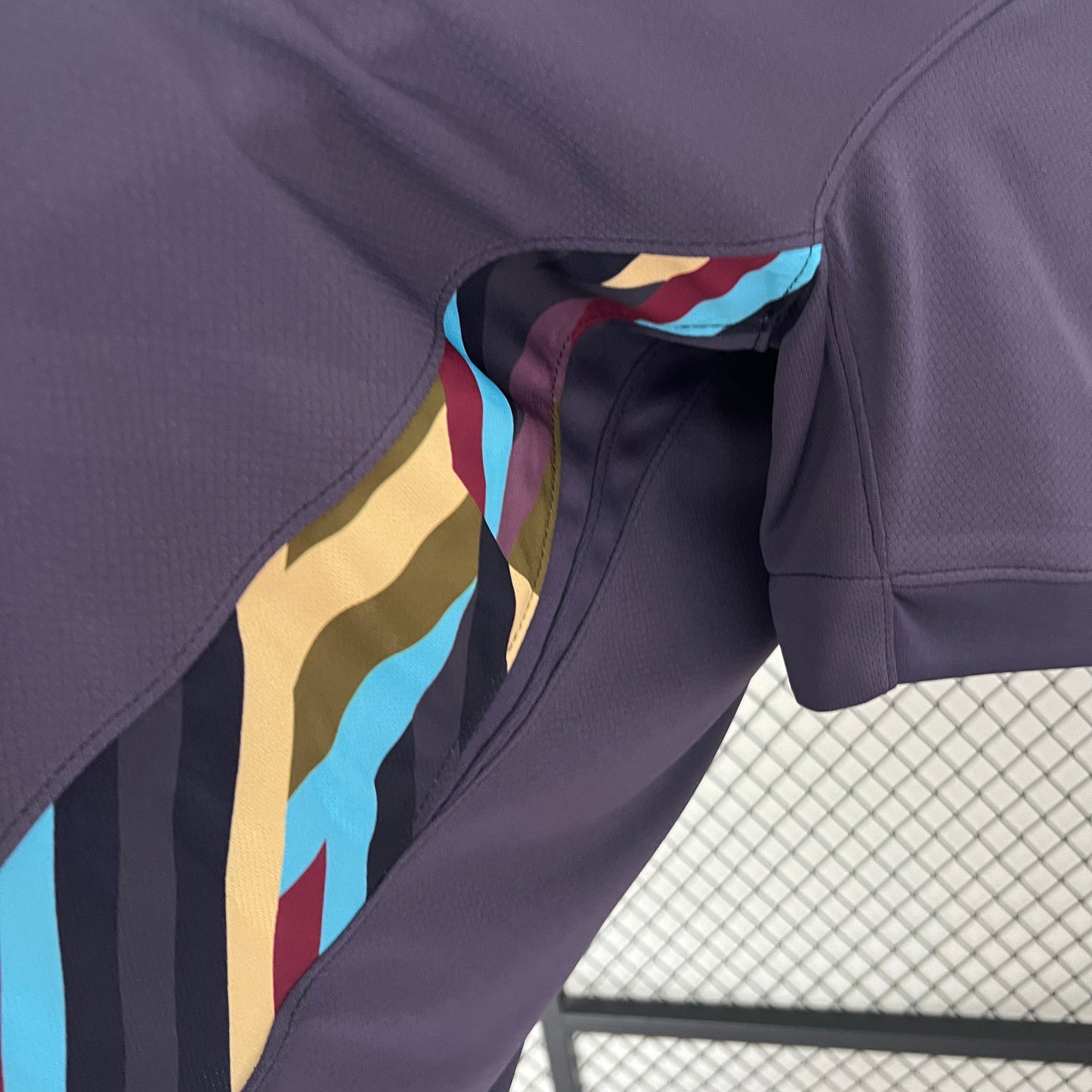 Inglaterra Retro Visitante 2024-25