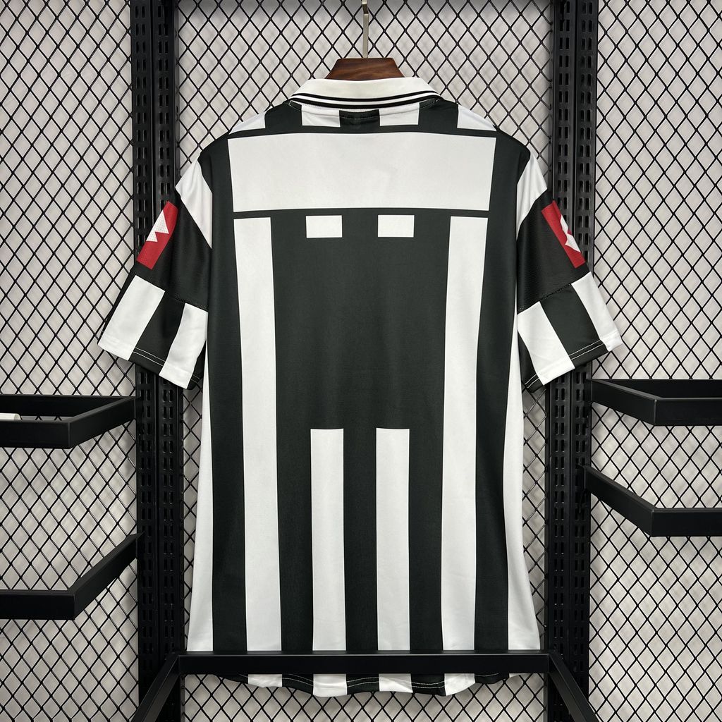 Juventus de Turín 2001-02