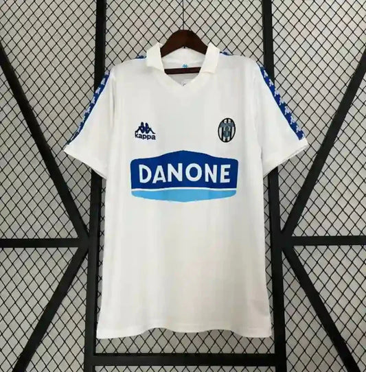 Camiseta Retro Juventus de Turín Visitante 1990-92 - Fútbol Club Vintage