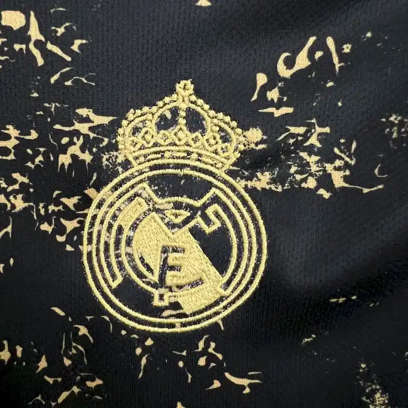 Real Madrid Edición Especial Negra 2024-25