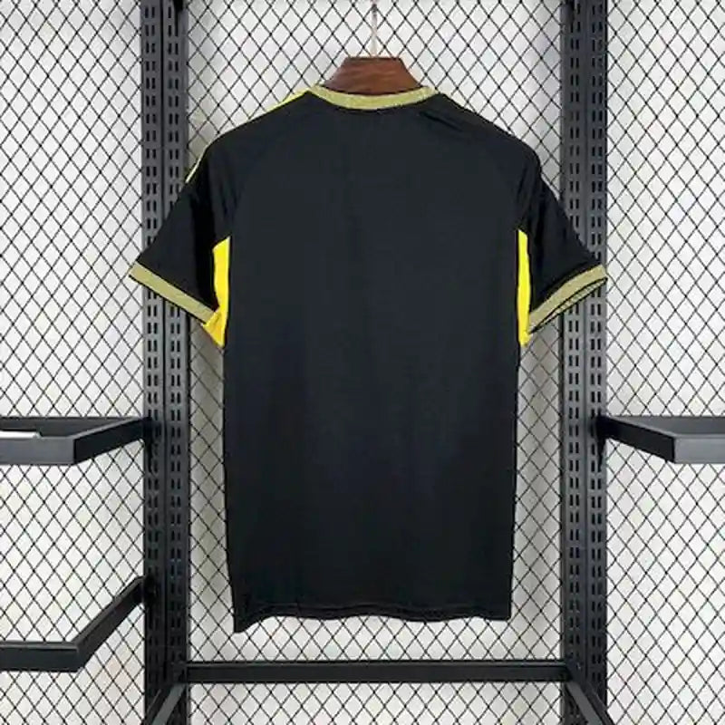 Camiseta Real Madrid Edición Especial Negro y Amarillo 2025-26