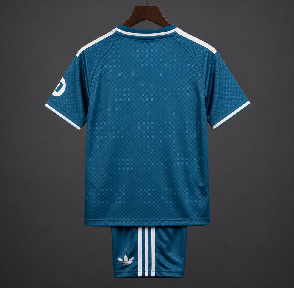 Real Madrid Niños Visitante 2026-27