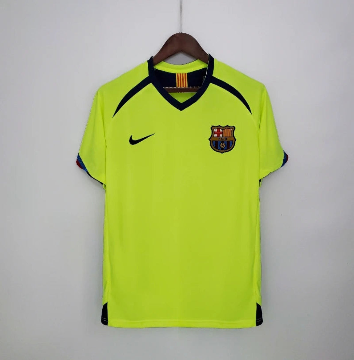 Camiseta Retro FC Barcelona Visitante 2005-06