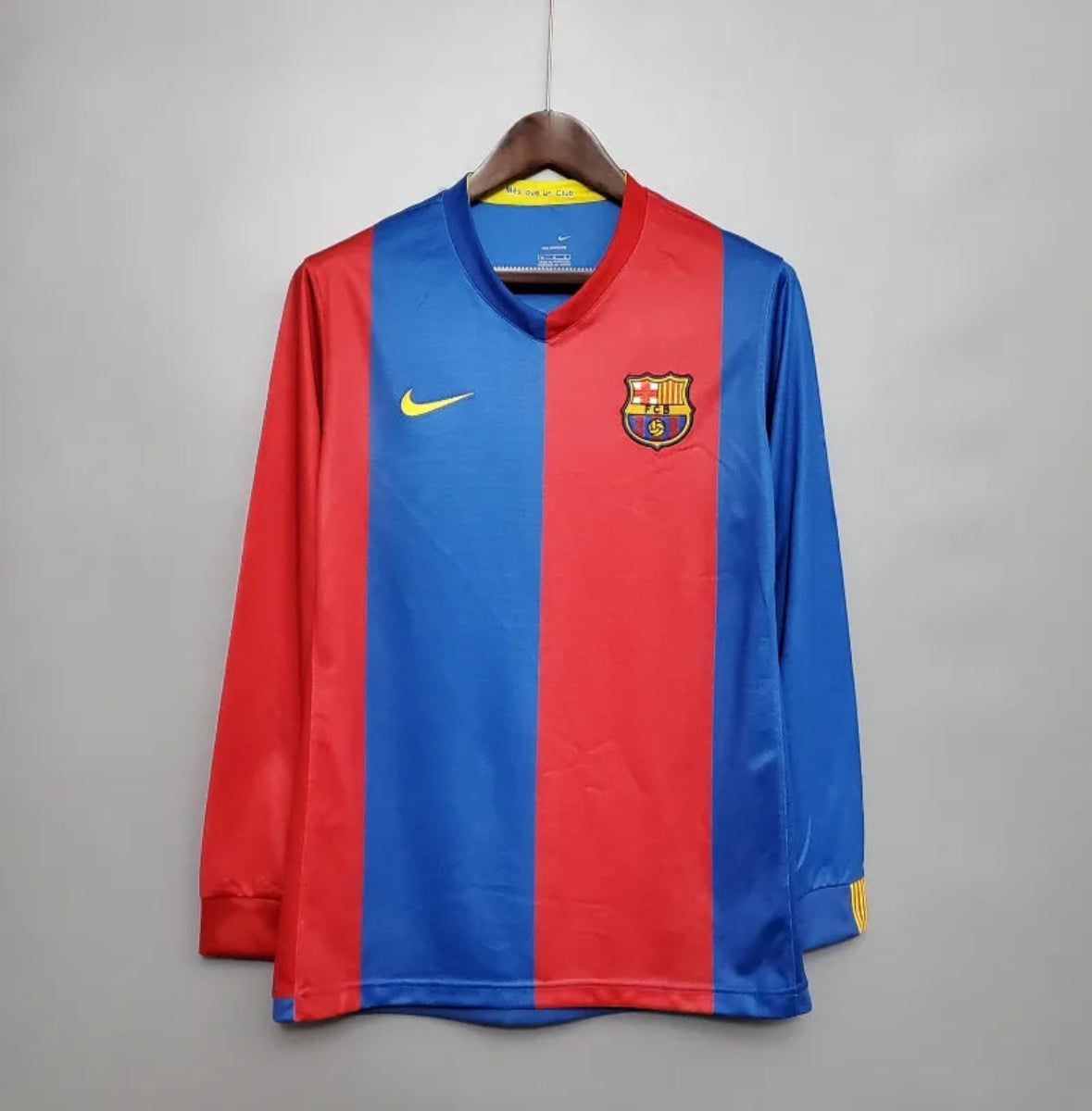 Maillot rétro FC Barcelone manches longues 2006-07